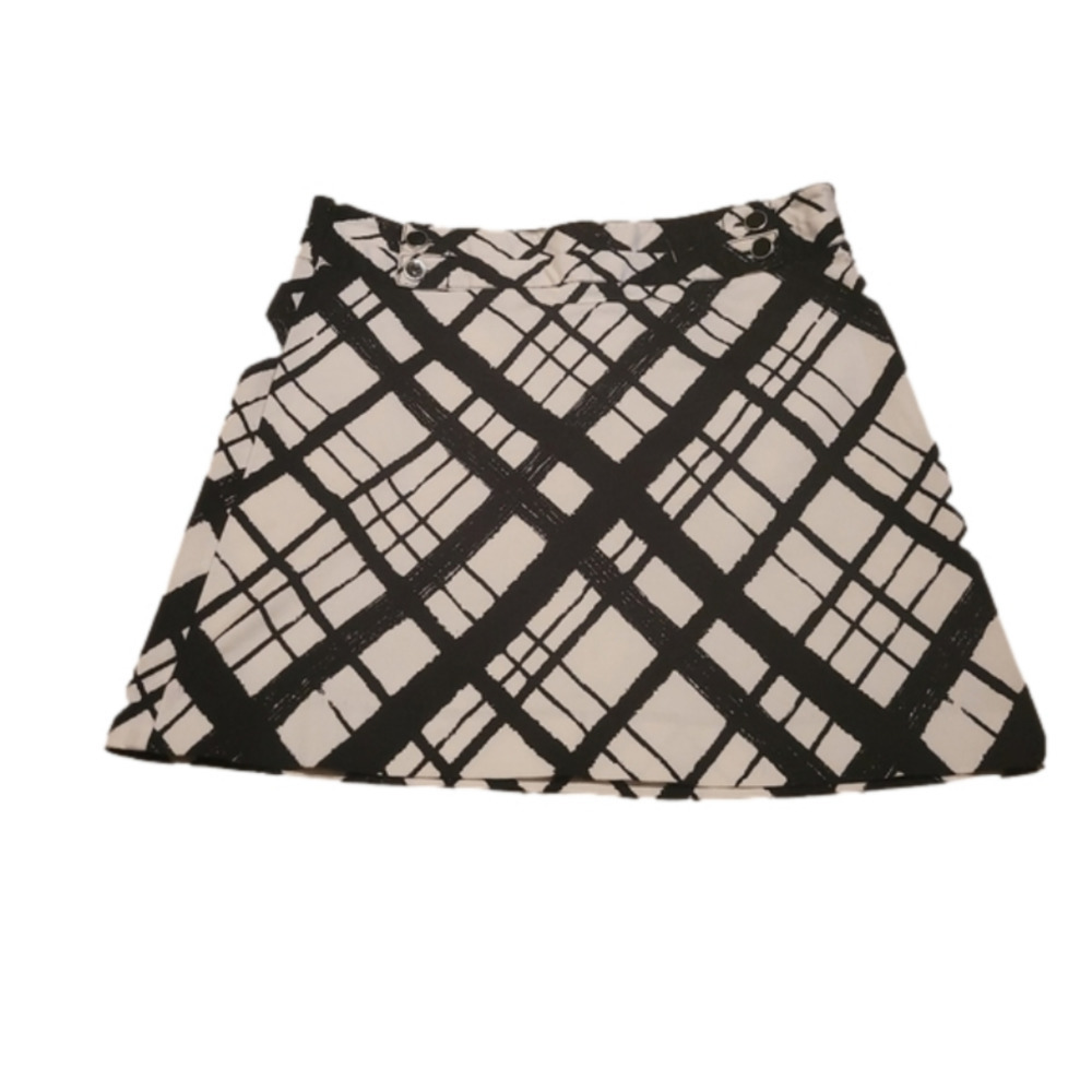 JACOB black and white skirt. Very cute!! Size 8. Never worn. - Picture 3 of 8